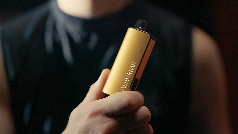 ALIBARBAR INGOT 20000 Puffs Review: The Future of Disposable Vapes